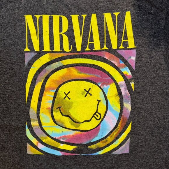 Nirvana Kurt Cobain American Rock Band Smiley Face Tshirt - XL - Picture 2 of 4